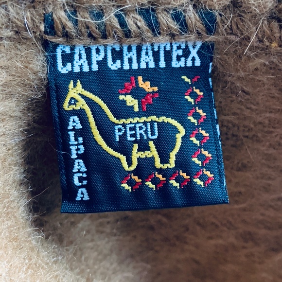 Capchtex Peru Alpaca Cape OS cognac fringe scarf - Picture 5 of 8